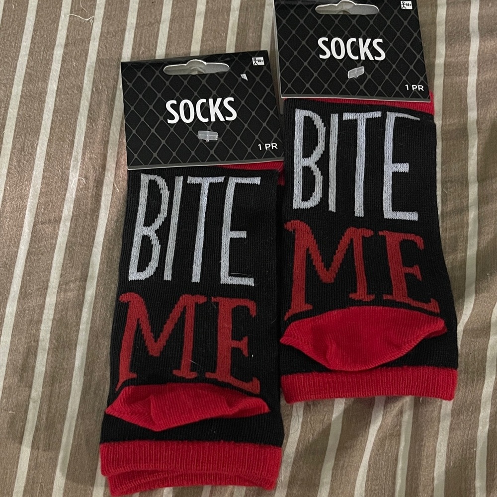 NWT Bite Me Halloween Ankle Socks, Vampire, Spooky Socks- 2 Pair